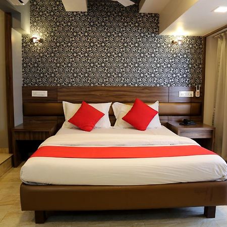 Hotel Sea Shore Navi Mumbai Exteriör bild
