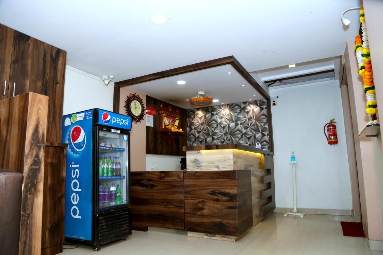 Hotel Sea Shore Navi Mumbai Exteriör bild