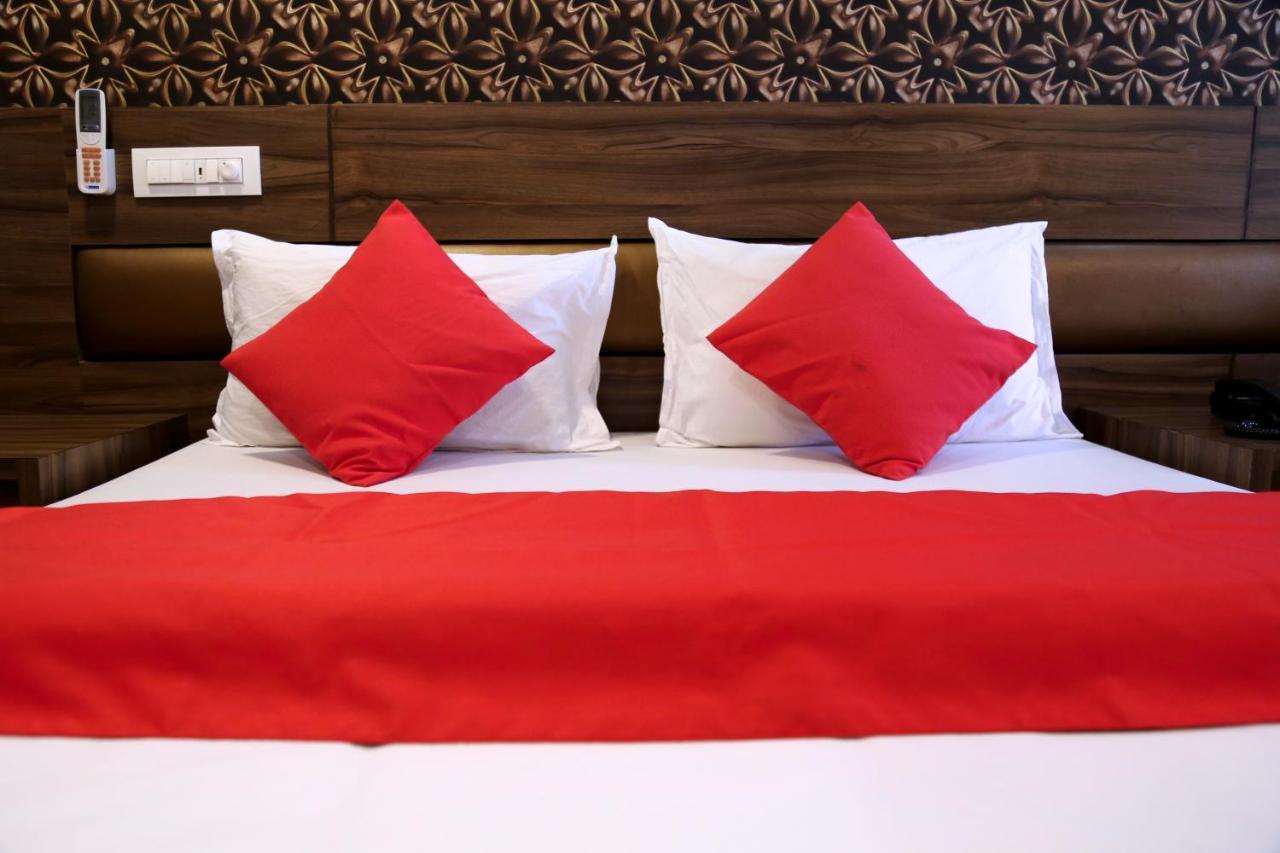 Hotel Sea Shore Navi Mumbai Exteriör bild